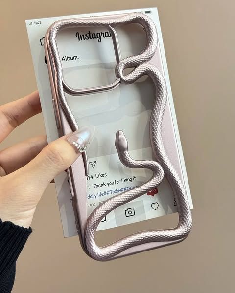 Aesthetic Phone Accessories for Girls | Cute & Trendy Cases 📱💖    Upgrade your phone’s vibe with the most aesthetic accessories every girl is loving in 2025 ✨. From dreamy pink and purple phone cases to elegant black designs and DIY beaded charms, these accessories blend beauty and function perfectly 🌸💫. Whether you’re into crochet styles, Apple iPhone covers, or creative logo design ideas, this collection brings your aesthetic to life with every detail 💕. Tap into your cozy, stylish side — your next favorite phone look is waiting for you 🛍️💎    #aestheticphoneaccessories #phonecaseideas #cutephonestyle #aestheticvibes