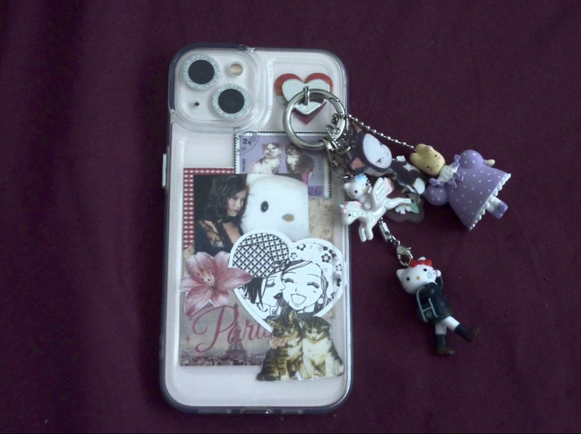 Aesthetic Phone Accessories for Girls | Cute & Trendy Cases π±π Upgrade your phoneβs vibe with the most aesthetic accessories every girl is loving in 2025 β¨. From dreamy pink and purple phone cases to elegant black designs and DIY beaded charms, these accessories blend beauty and function perfectly πΈπ«. Whether you’re into crochet styles, Apple iPhone covers, or creative logo design ideas, this collection brings your aesthetic to life with every detail π. Tap into your cozy, stylish side β your next favorite phone look is waiting for you ποΈπ #aestheticphoneaccessories #phonecaseideas #cutephonestyle #aestheticvibes
