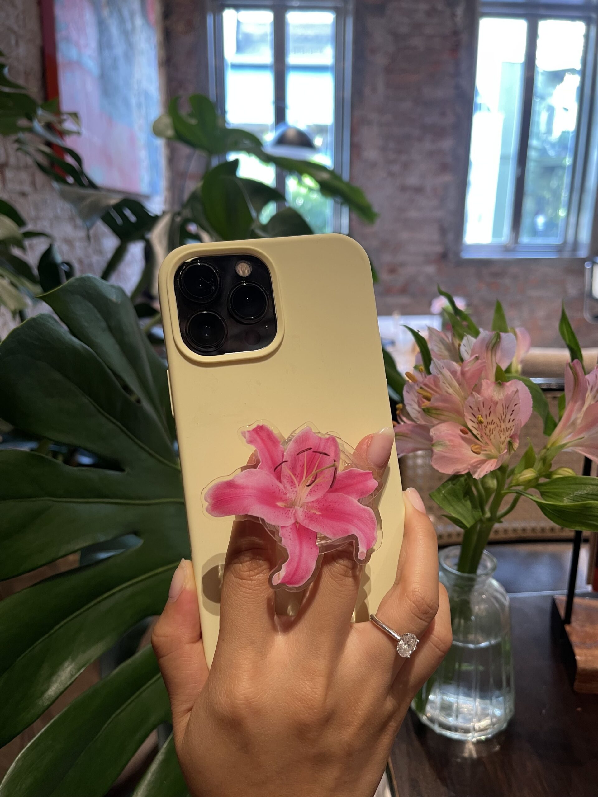 Aesthetic Phone Accessories for Girls | Cute & Trendy Cases 📱💖    Upgrade your phone’s vibe with the most aesthetic accessories every girl is loving in 2025 ✨. From dreamy pink and purple phone cases to elegant black designs and DIY beaded charms, these accessories blend beauty and function perfectly 🌸💫. Whether you’re into crochet styles, Apple iPhone covers, or creative logo design ideas, this collection brings your aesthetic to life with every detail 💕. Tap into your cozy, stylish side — your next favorite phone look is waiting for you 🛍️💎    #aestheticphoneaccessories #phonecaseideas #cutephonestyle #aestheticvibes