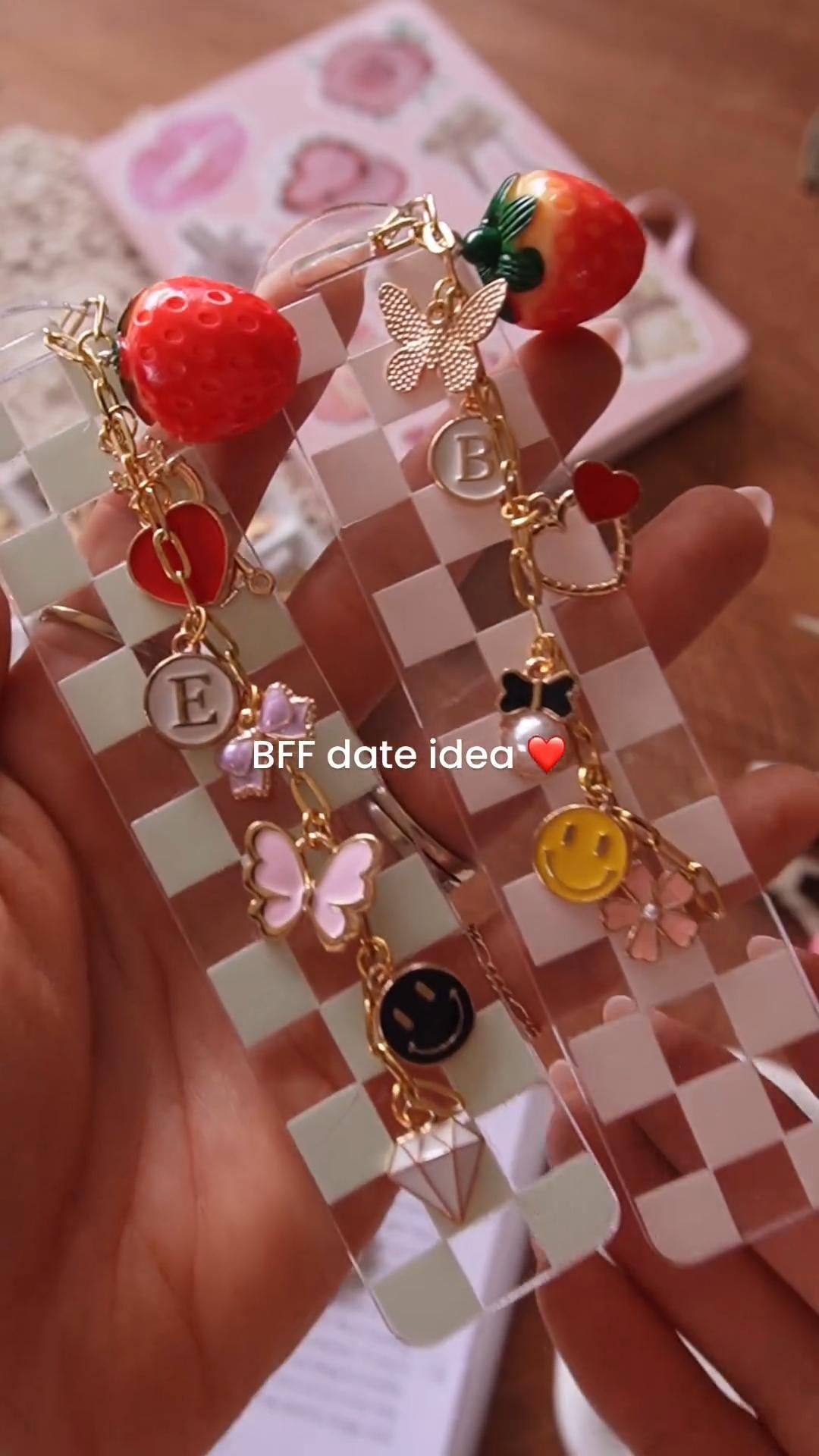 Aesthetic Phone Accessories for Girls | Cute & Trendy Cases π±π Upgrade your phoneβs vibe with the most aesthetic accessories every girl is loving in 2025 β¨. From dreamy pink and purple phone cases to elegant black designs and DIY beaded charms, these accessories blend beauty and function perfectly πΈπ«. Whether you’re into crochet styles, Apple iPhone covers, or creative logo design ideas, this collection brings your aesthetic to life with every detail π. Tap into your cozy, stylish side β your next favorite phone look is waiting for you ποΈπ #aestheticphoneaccessories #phonecaseideas #cutephonestyle #aestheticvibes