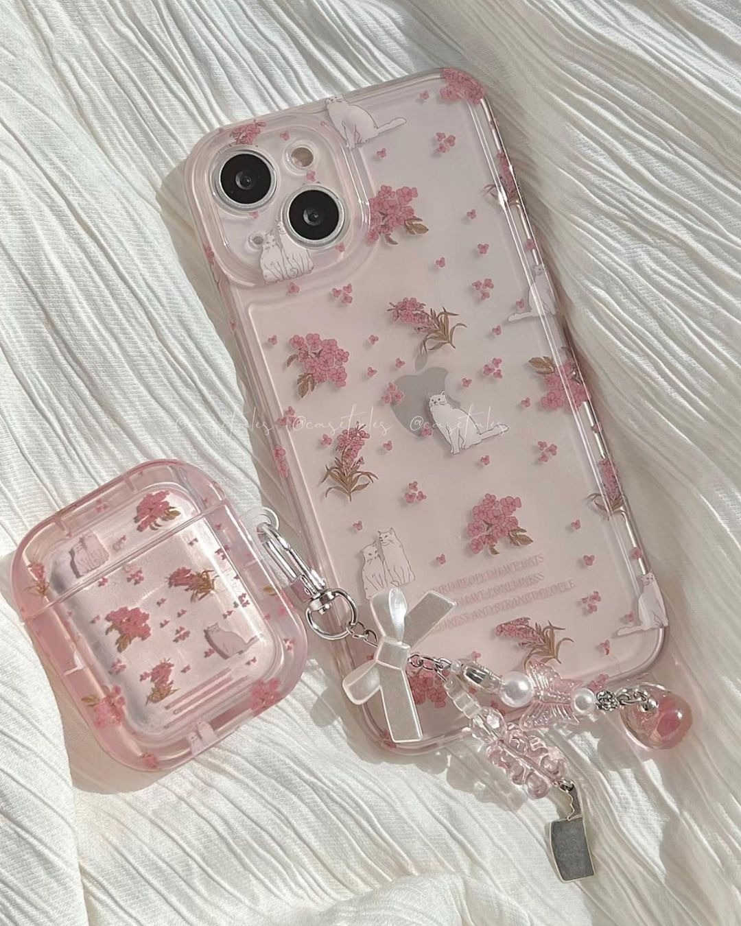 Aesthetic Phone Accessories for Girls | Cute & Trendy Cases π±π Upgrade your phoneβs vibe with the most aesthetic accessories every girl is loving in 2025 β¨. From dreamy pink and purple phone cases to elegant black designs and DIY beaded charms, these accessories blend beauty and function perfectly πΈπ«. Whether you’re into crochet styles, Apple iPhone covers, or creative logo design ideas, this collection brings your aesthetic to life with every detail π. Tap into your cozy, stylish side β your next favorite phone look is waiting for you ποΈπ #aestheticphoneaccessories #phonecaseideas #cutephonestyle #aestheticvibes